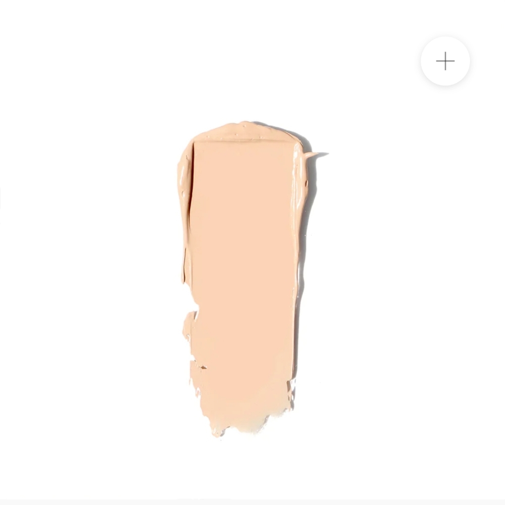 4/25 bundle item. True + Luscious Angel Eyes Primer